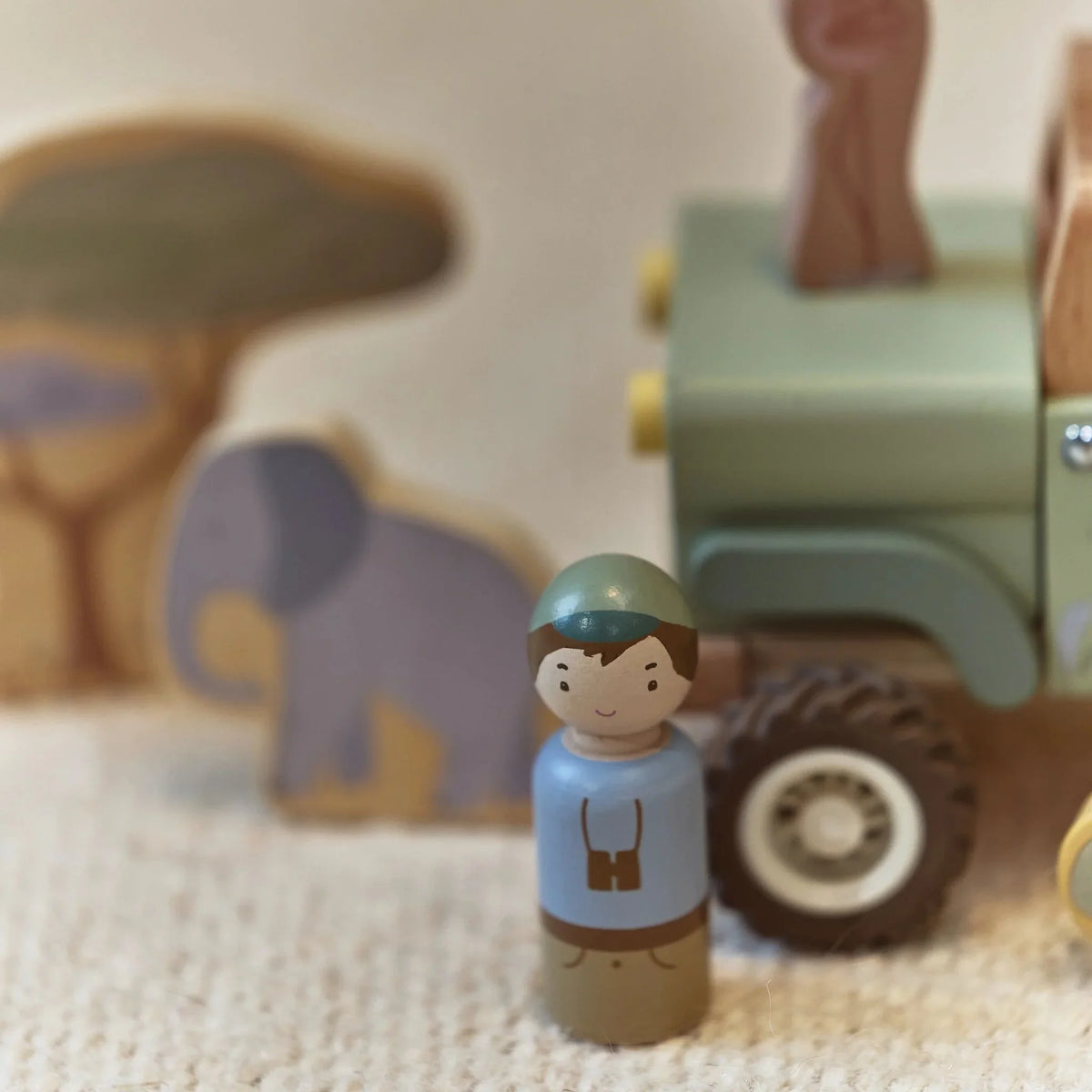 Houten safari auto met dieren - Groen