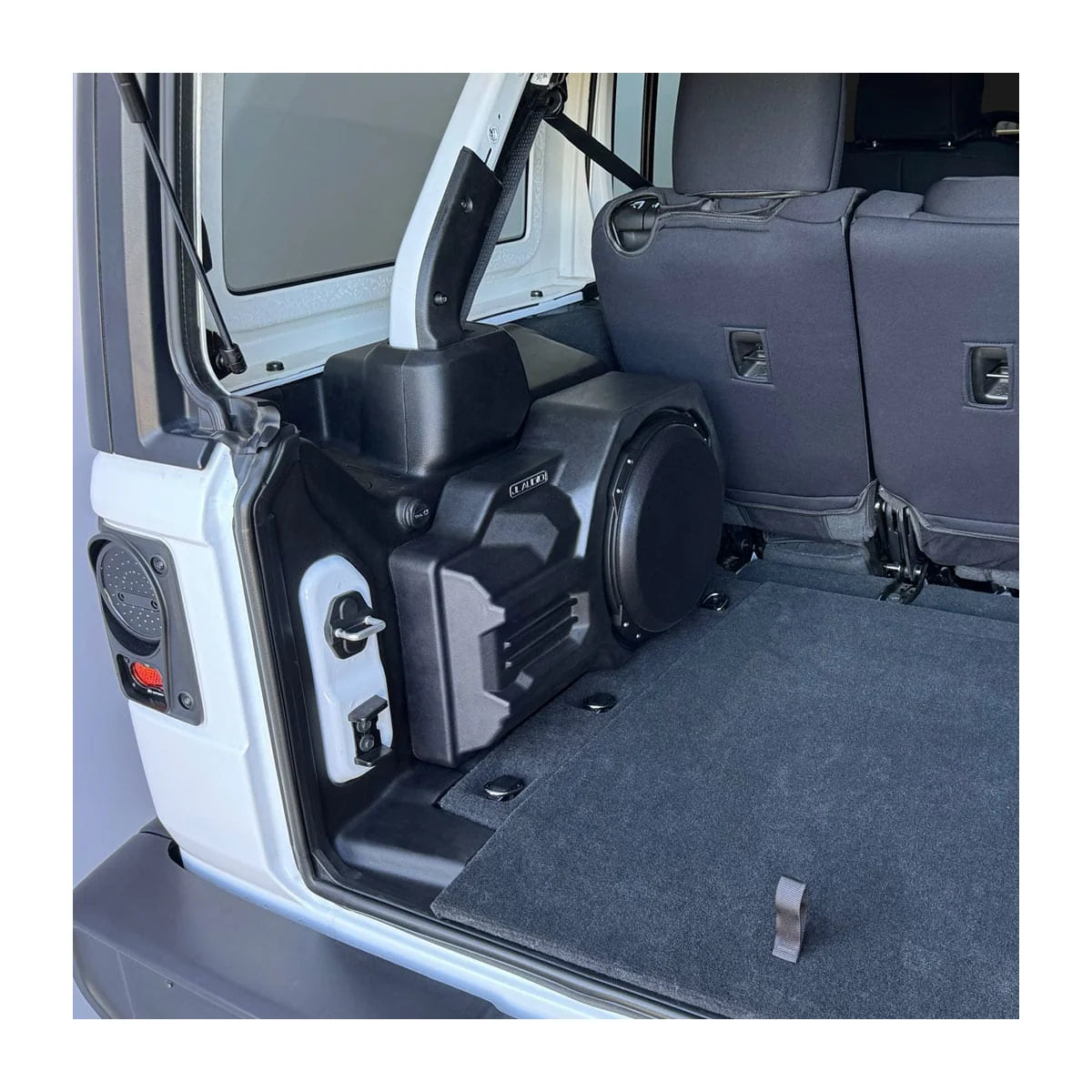 Stealthbox® Enclosed Subwoofer for Jeep Wrangler Unlimited(SBX-J-JL4D24/12TW3)